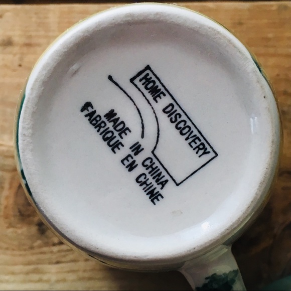 Pair of Cute Floral Mugs - Picture 4 of 4